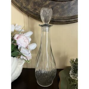 Vintage Clear Pressed Glass Decanter Stopper Bottle Barware 14" Elegant